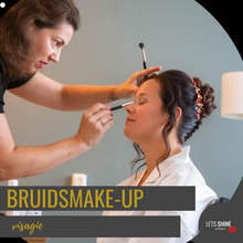 Load image into Gallery viewer, Bruidsmakeup natuurlijk en licht. Fris, geen dikke laag. Proefsessie in de winkel in Naaldwijk. Aan huis omgeving Den Haag -Rotterdam Zuid Holland