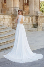 Load image into Gallery viewer, Jarice - Trouwjurk Razina - maat 44