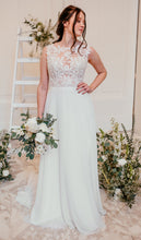 Load image into Gallery viewer, Sanna Lindstrom - Trouwjurk Ava - maat 44