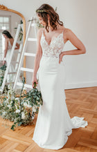 Load image into Gallery viewer, Sanna Lindstrom - Trouwjurk Ivy - maat 40