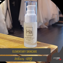 Load image into Gallery viewer, Serum voor de huid van 35 jaar oud met hyaluroon zuur voor een stevigere huid en nieuwe rimpels tegen te gaan. Te koop in Naaldwijk nabij Zoetermeer in Zuid Holland