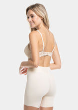 Load image into Gallery viewer, Corrigerend ondergoed vlak bij de Hema in Naaldwijk Westland Zuid Holland