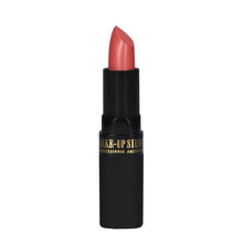 Load image into Gallery viewer, Matte zachte lipstick om je lippen te laten stralen of om je make-up look af te maken. Voor de gevoelige lippen. Gratis bij een bruidsmake-up aan huis op locatie, Naaldwijk Westland Den Haag Zuid Holland