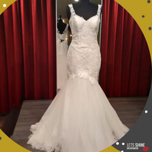 Load image into Gallery viewer, wil jij een betaalbare mooie trouwjurk nu bij letsshine verkrijgbaar in de winkel maar ook online in naaldwijk zuid-holland