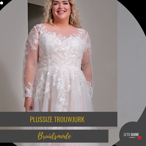 Plussize bruidsjurk voor 1300,00 met een lange mouw. Romantisch maat 50 Naaldwijk Zuid Holland